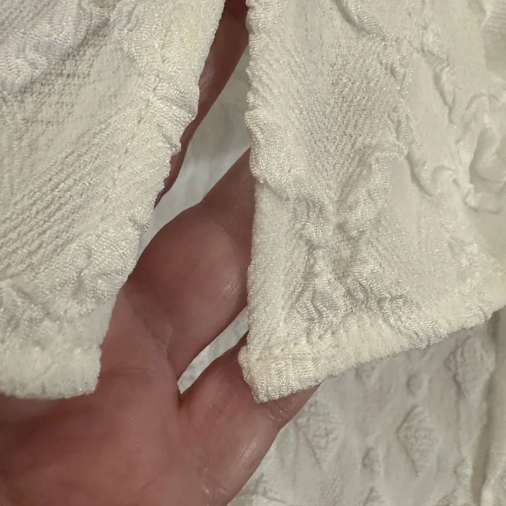 NWOT white top - Picture 10 of 10